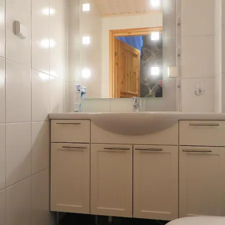 Hiihtogreeni B By Interhome